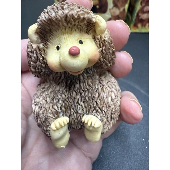 Vintage Pair of Resin Hedgehog Figurines Decor Leonardo Collection w/Boxes - Picture 6 of 8
